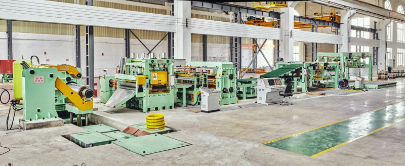 1350NCR型整平飞剪机组